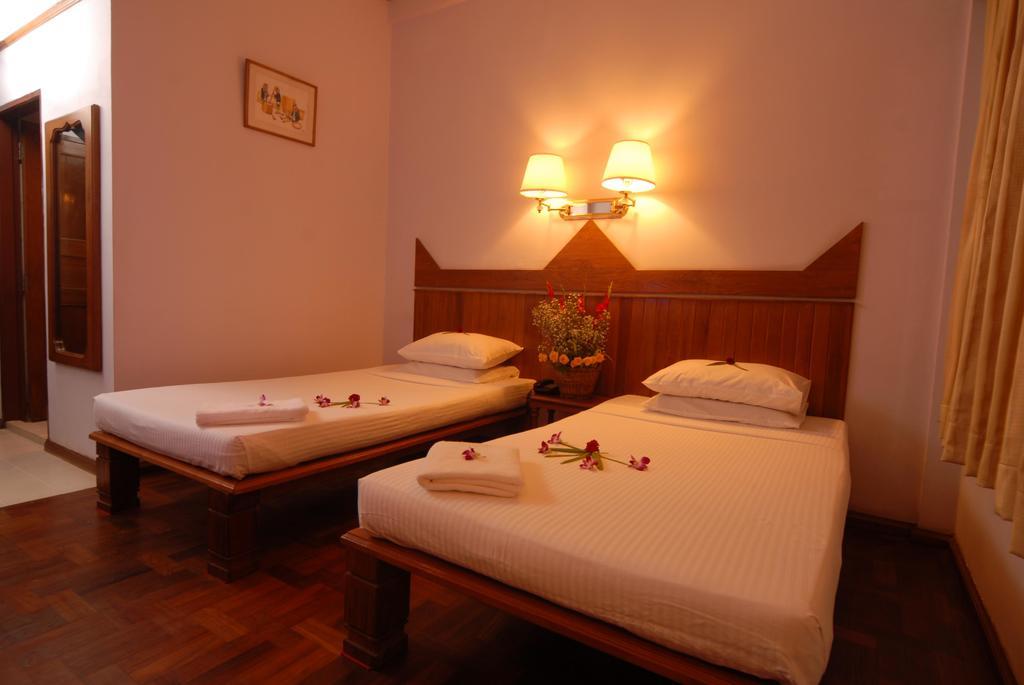 Hotel Amazing Kaytu Taungoo Esterno foto