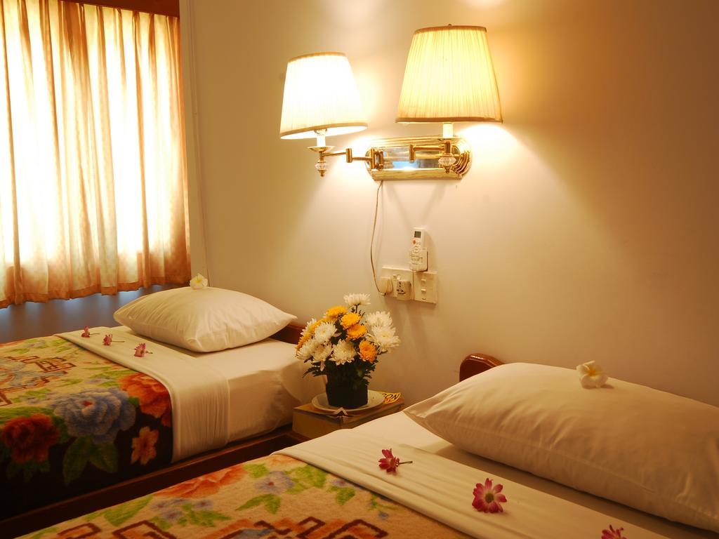 Hotel Amazing Kaytu Taungoo Esterno foto